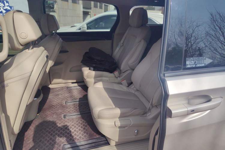 Used Buick GL8 2022 ES Landtrek 653T Luxury Edition