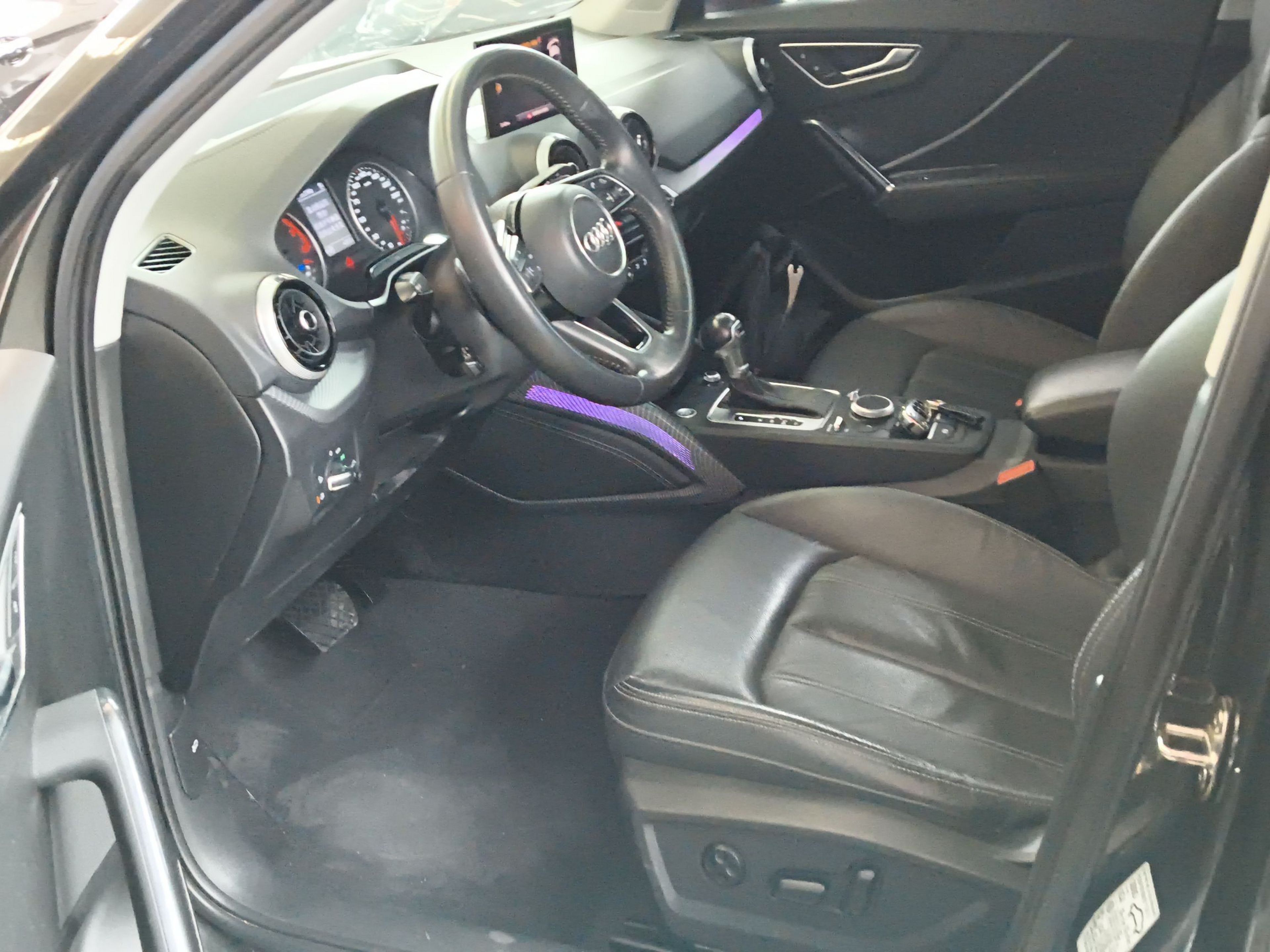 Interior delantero