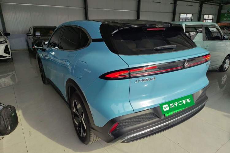 Used Baojun Yunhai 2024 140km Plug-in Hybrid Version
