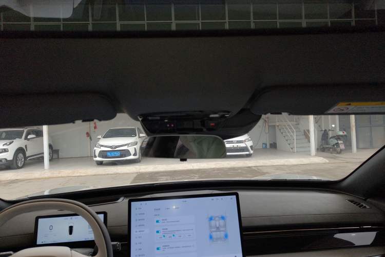 Used Dongfeng eπ eπ007 2024 620 Pro Version