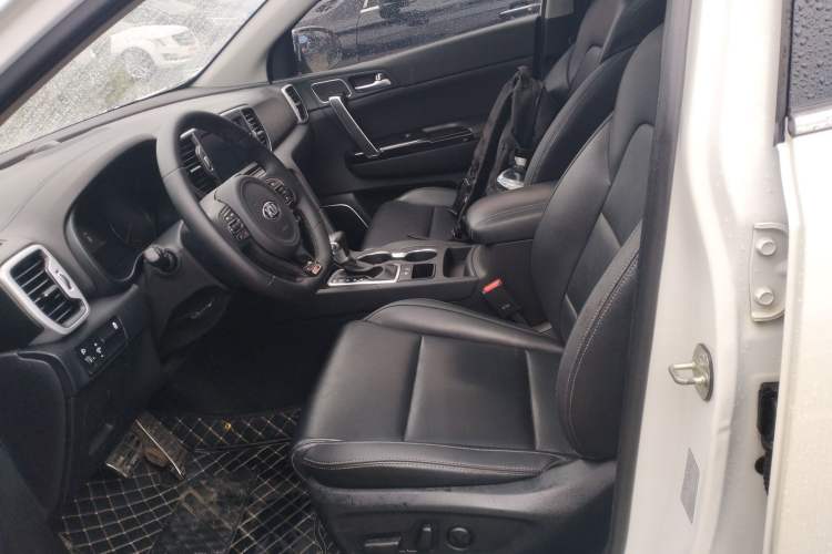 Used Kia KX5 2016 1.6T Automatic Two-Wheel Drive DLX Left Front Seat