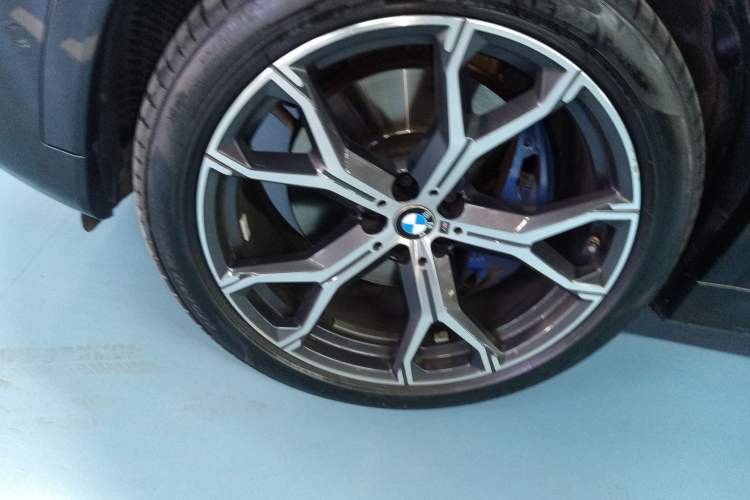 Used BMW X6 2021 xDrive40i Luxury Model with M Sport Package