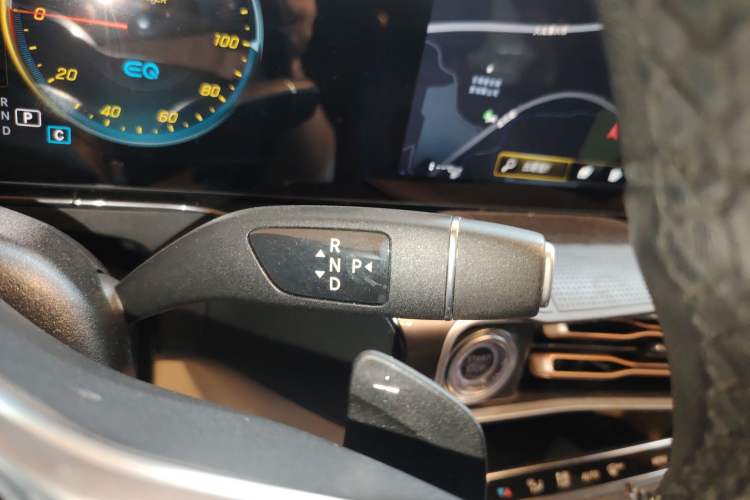 Used Mercedes-Benz EQC 2022 EQC 350 4MATIC Gear Lever