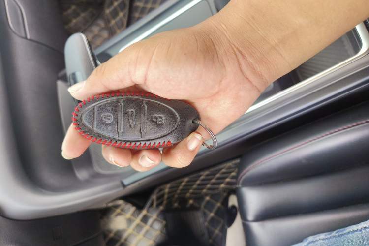 Used Bestune T55 2021 1.5T Automatic Joyful Life Luxury Edition Vehicle Key