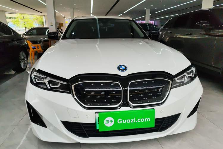 Used BMW i3 2023 eDrive 40 L Midnight Edition
