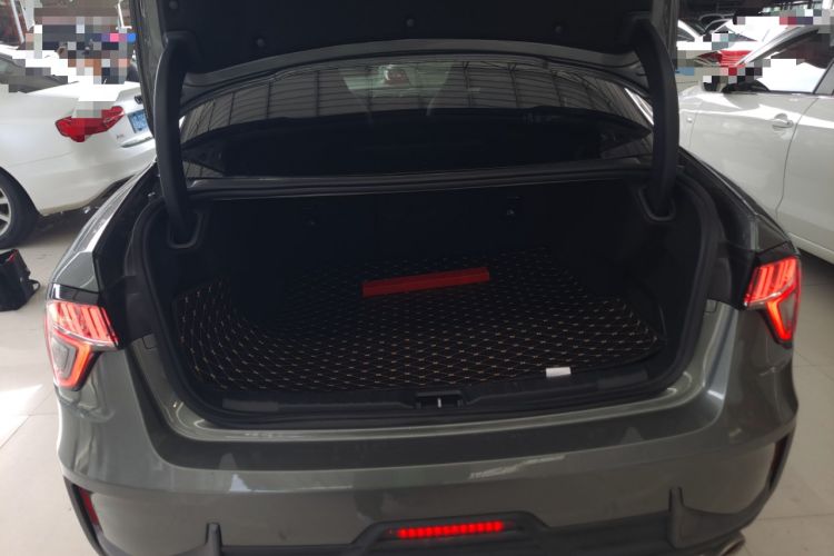 Used Lynk & Co 03 2022 1.5TD DCT JingPro Trunk