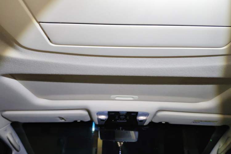 Used Toyota Alphard 2020 Dual-Engine 2.5L Prestige Edition