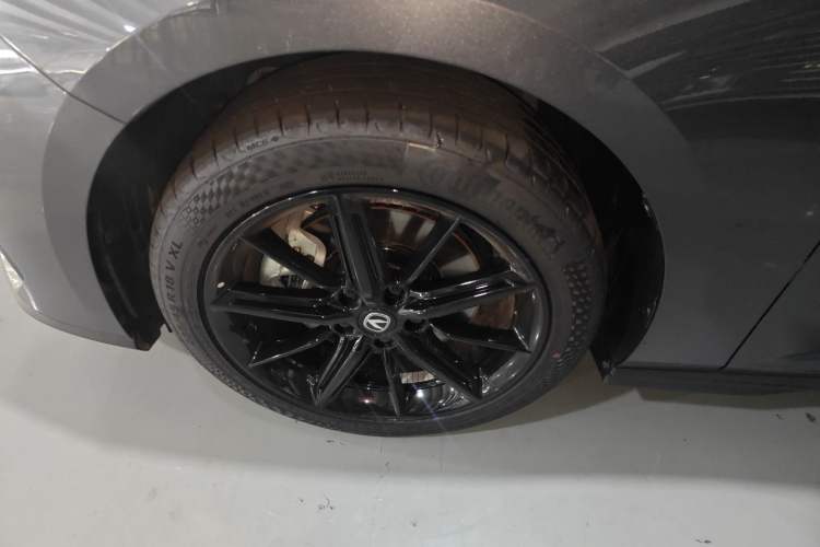 Used Changan UNI-V iDD 2023 Zhidian iDD 1.5T 113km Smart & Fun Version (Rapid Edition)