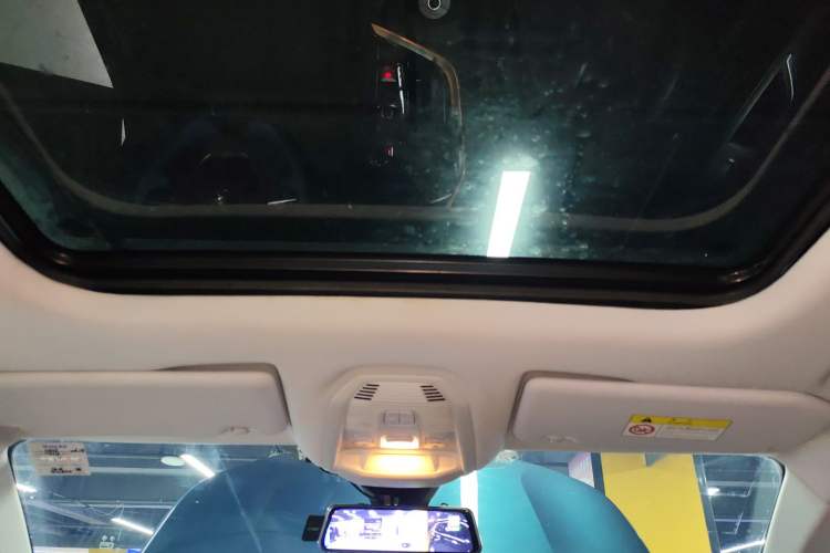 Used Peugeot 5008 2017 380THP 7-Seater Elite Edition
