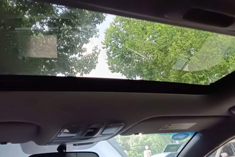 Used Hyundai Elantra (6th Generation / Lingdong) 2016 1.6L Automatic ZhiXuan – Elite Version Headliner