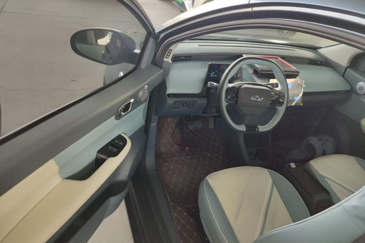 Used Chery Little Ant 2024 321km Love Edition
