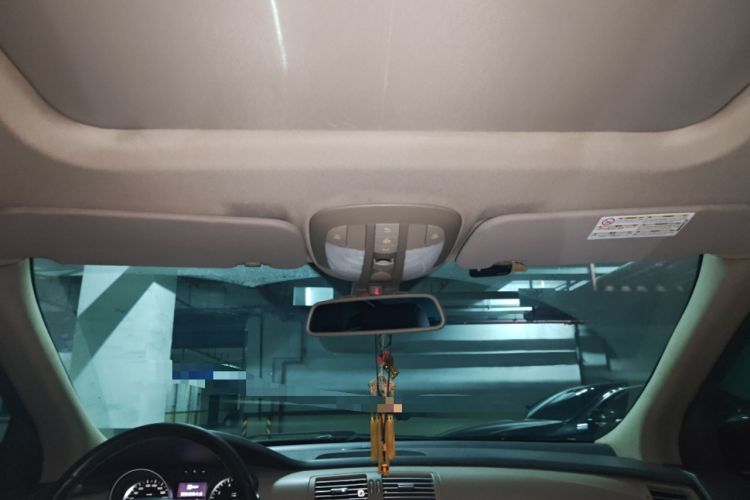 Used Mercedes-Benz R-Class 2010 R 350 L 4MATIC