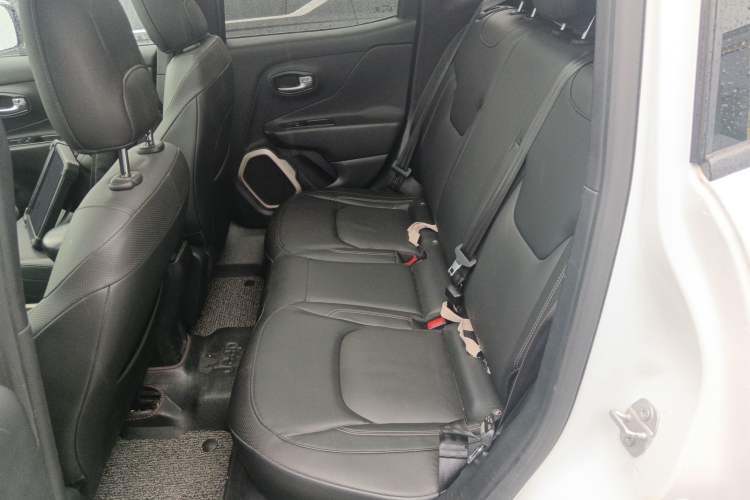 Used Jeep Renegade 2016 1.4T Automatic Smart Edition
