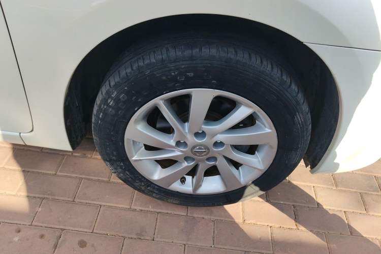 Used Nissan Sylphy 2014 1.6XV CVT Deluxe Edition