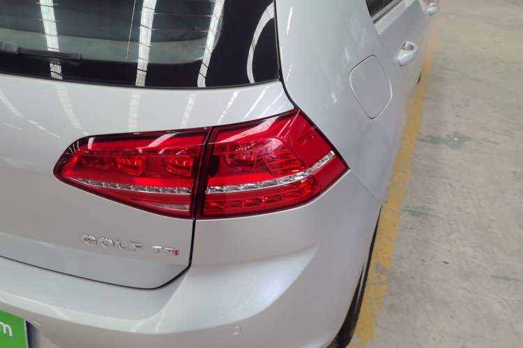 Used Volkswagen Golf 2014 1.4TSI Automatic Luxury Model