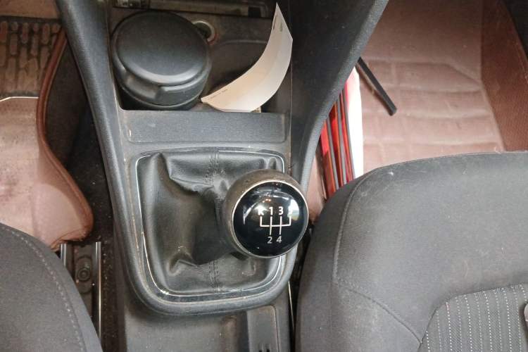 Used Volkswagen Jetta 2015 Zhuihui Edition 1.6L Manual Comfort Model