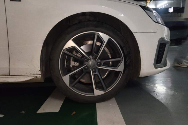 Used Audi A4L 2020 40 TFSI Fashion Dynamic Model
