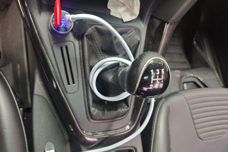 Used Ford Focus 2017 Hatchback EcoBoost 125 Manual – Ultra-Performance Style SmartDrive Edition