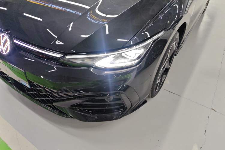 Used Volkswagen Golf 2025 Facelift 300TSI R-Line Left Front Headlight