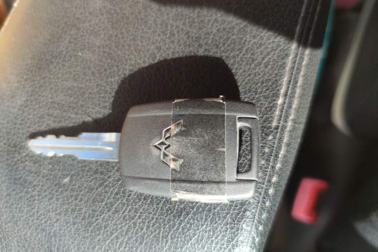 Used Wuling Hongguang V 2019 1.5L Enjoyment Version China VI LAR Vehicle Key