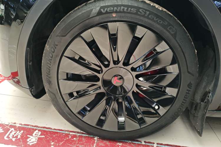 Used Tesla Model Y 2021 Standard Range Rear-Wheel Drive Version