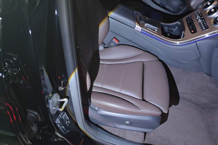 Used Mercedes-Benz GLC 2022 Refreshed GLC 300 L 4MATIC Dynamic Edition Prestige Version
