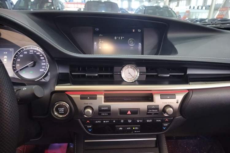 Used Lexus ES 2015 200 Elite Edition
