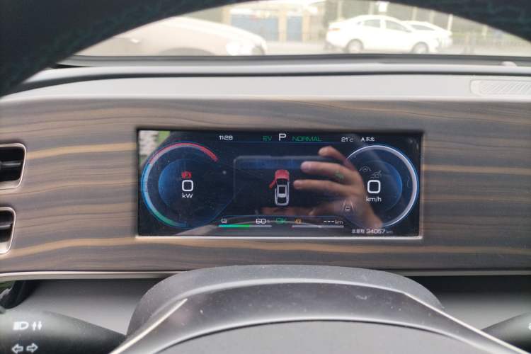 Used BYD Qin L 2024 DM-i 120KM Beyond Model Instrument Cluster