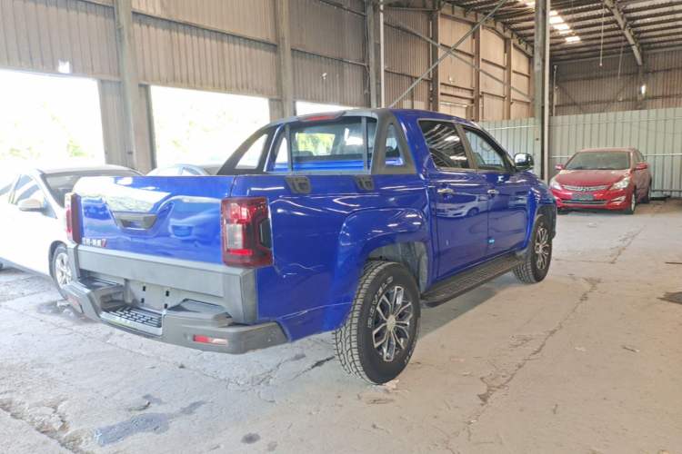 Used JMC Yuhu 7 2020 2.0T Diesel Automatic 2WD Comfort Edition Short Wheelbase China VI Emission Standard JX4D20A6L