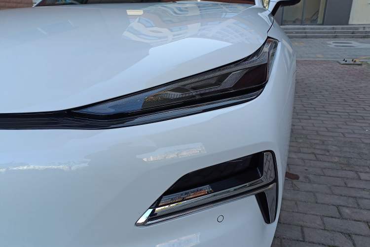 Used Geely Galaxy Galaxy 8 2025 130km EM-i Deluxe Edition