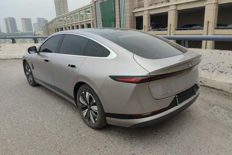 Used CHANGAN NEVO A07 2025 All-Electric "Real Bargain" 525 Luxury Model
