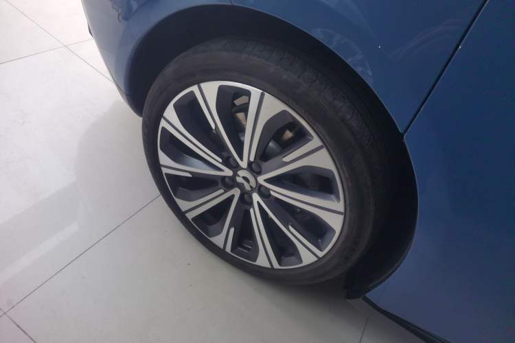 Used Nio ET5T 2023 75 kWh Touring