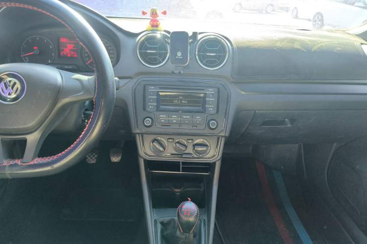 Used Volkswagen Jetta 2017 1.4L Manual Fashion Edition