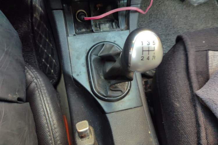 Used JAC Group Heyue 2012 1.5L Manual Standard Edition
