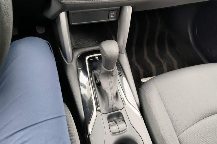 Used Toyota Corolla Cross 2024 2.0L Pioneer Edition
