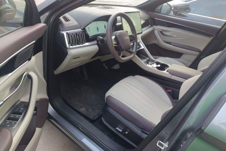 Used BYD Song PLUS New Energy 2025 DM-i Smart Drive 112KM Prestige Model