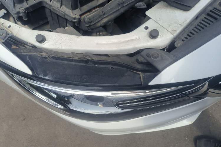 Used Buick GT 2019 18T Automatic Connected Elite Model China V Standard Right Front Headlight