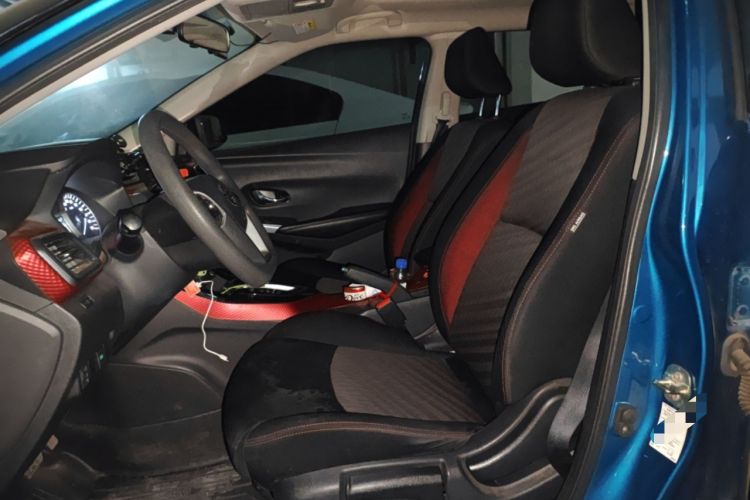 Used Nissan Lannia 2016 1.6L CVT Cool Edition Left Front Seat