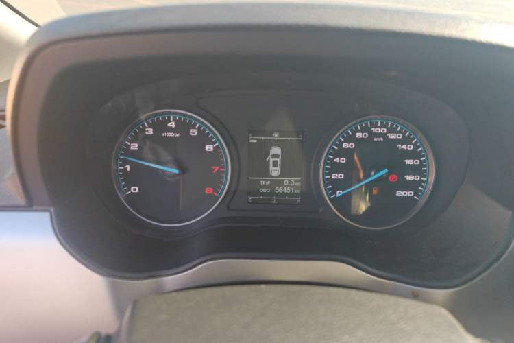 Used JAC Refine M4 2021 2.0L Manual Comfort Edition