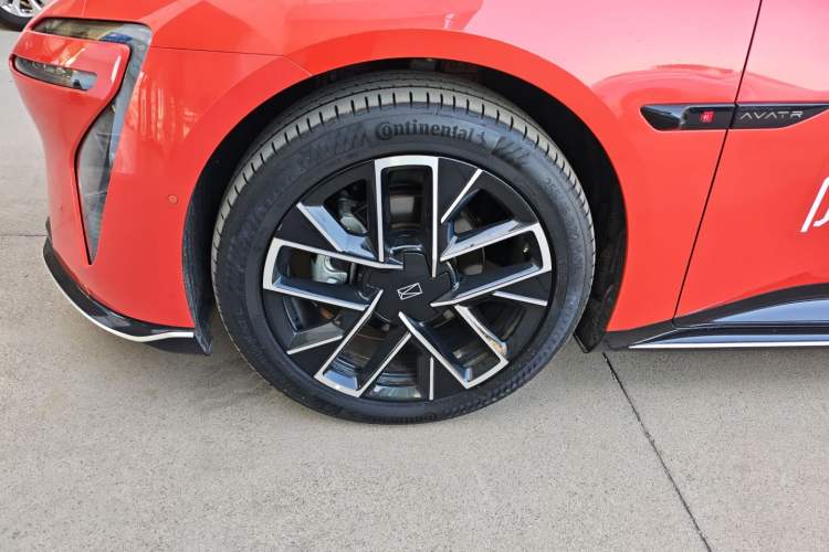 Used Avatr 06 2025 Pro Range-Extended Edition Left Front Wheel Hub