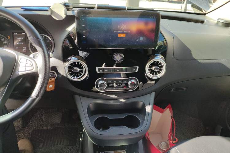 Used Mercedes-Benz Vito 2023 2.0T Business Version 7 Seats