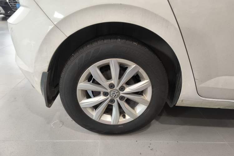 Used Volkswagen Polo 2019 Plus 1.5L Automatic Colorful Technology Edition Exterior 5