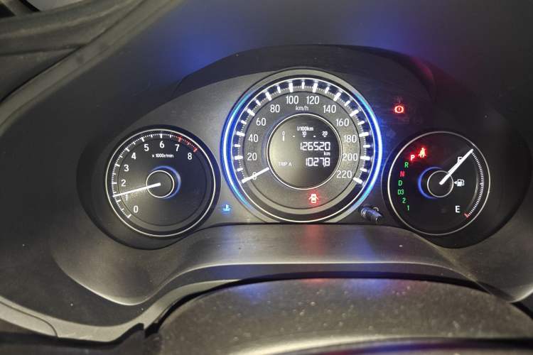 Used Honda Crider 2013 1.8L automatic luxury edition