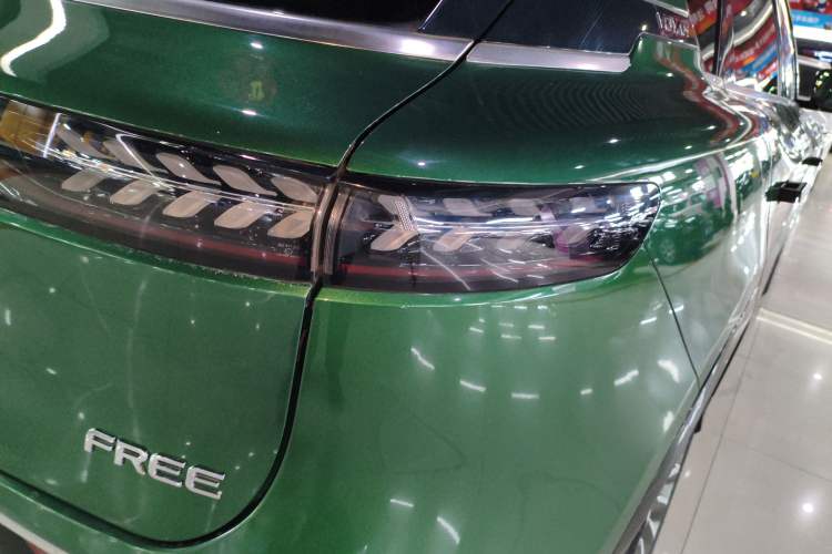 Used VOYAH FREE 2022 Four-Wheel Drive Ultra-Long Range Pure Electric Version
