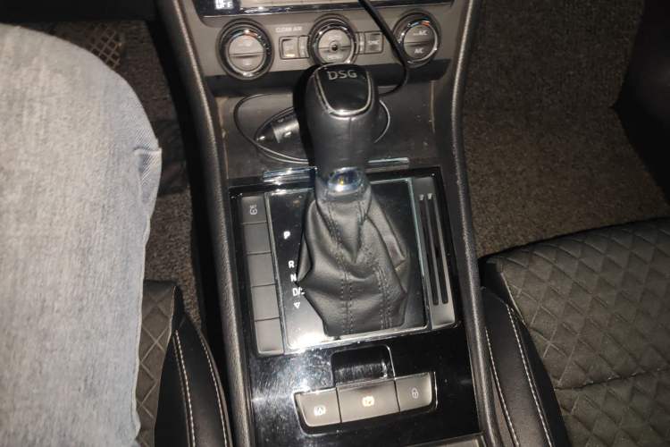 Used Skoda Superb 2016 TSI330 DSG Innovation Edition