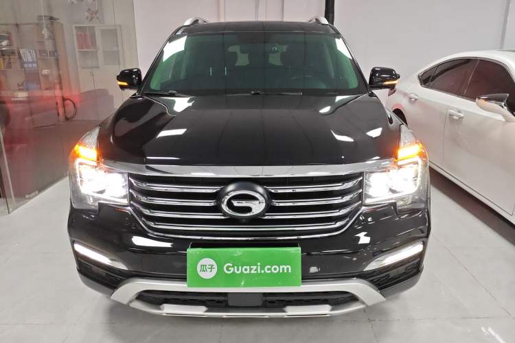 Used GAC Trumpchi GS8 2017 320T Two-Wheel Drive Luxury Smart Connectivity Version (7 Seats)
