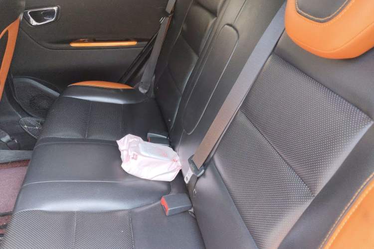 Used Geely Auto Vision X1 2017 1.3L Automatic Player Edition