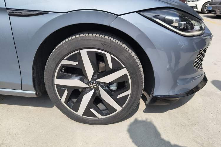 Used Volkswagen Lamando 2022 Lavida L 280TSI DSG Cool & Spicy Edition
