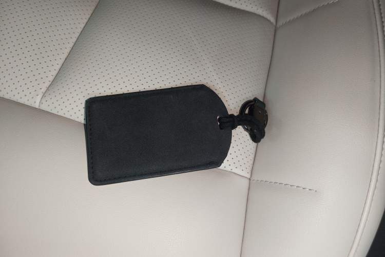 Used IM L6 2024 Max Enhanced Performance Edition Interior 1