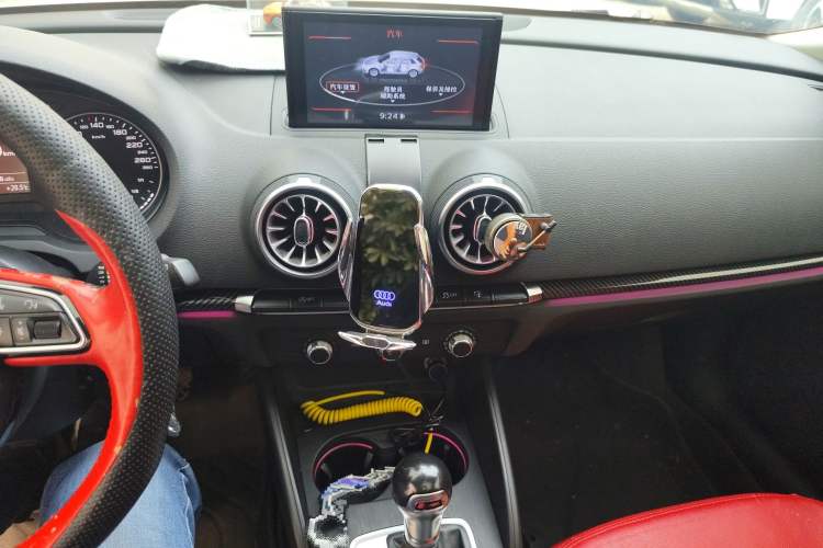 Used Audi A3 2016 Sportback 35 TFSI Ambition Audio And AC Panel